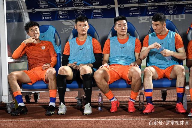 李源一合同到期不续约，冬窗自由身离队引多队争抢